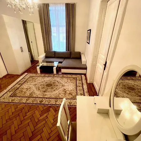 Luxurioese In Wienerwald Residenz *